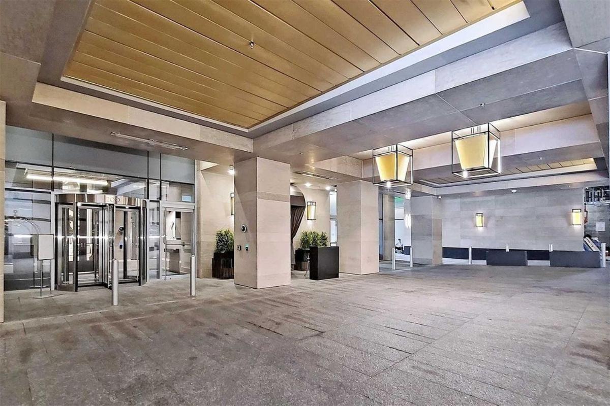 2 Bedroom Plus Den Condo Toronto Eksteriør billede
