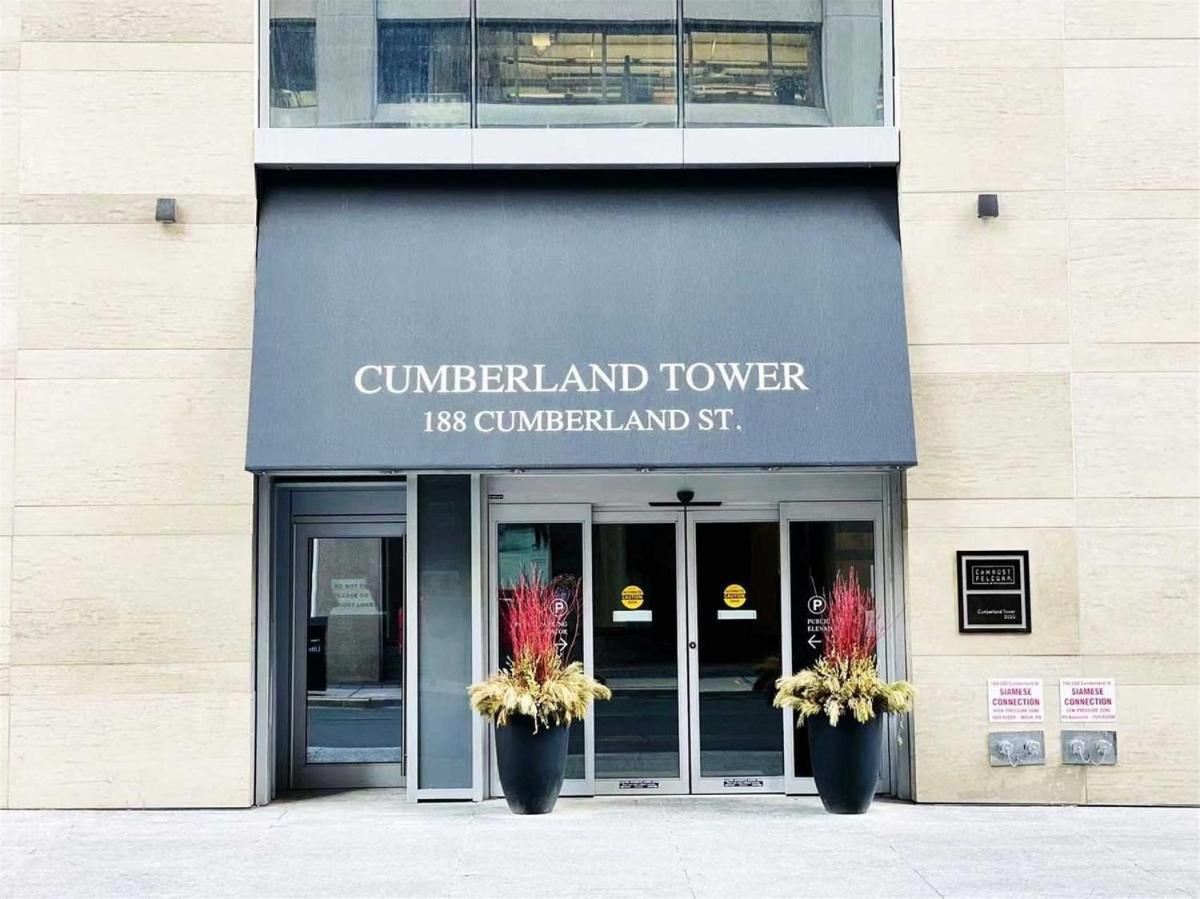 2 Bedroom Plus Den Condo Toronto Eksteriør billede
